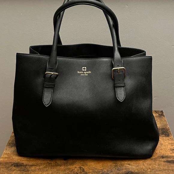 Large Kate Spade Purse - Picture 5 of 5